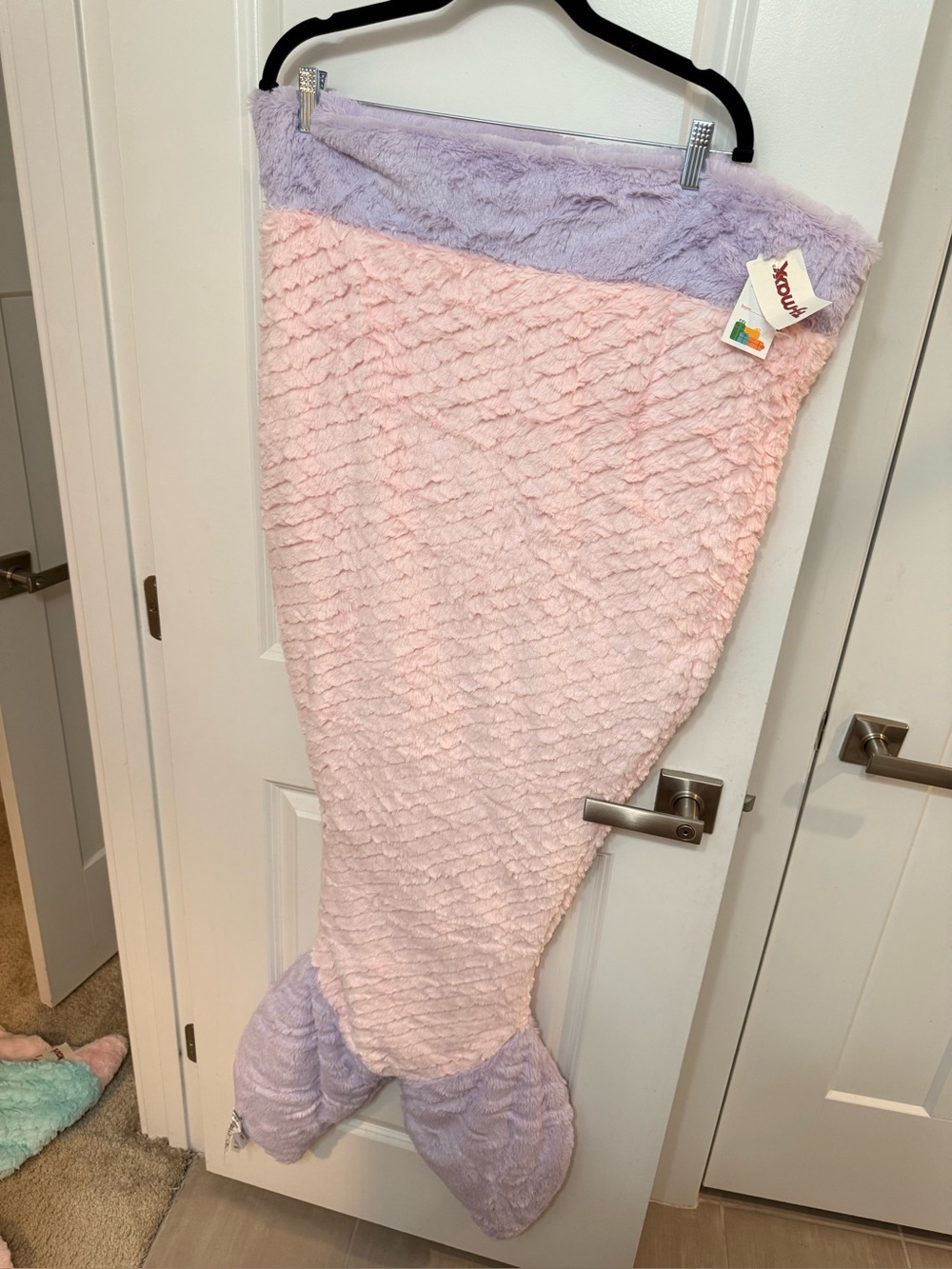 Cozy Mermaid Tail Blanket/sleeping Bag - Purple and Light Pink